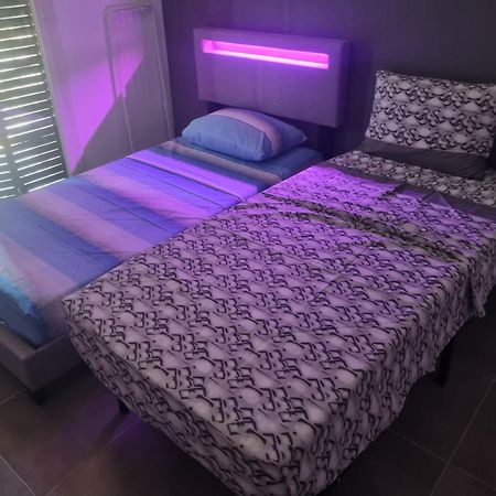 Chambre Privative Renove 2024, Climatisation, Tramway Sur Place , 12 Min Centre, 16 Min Plage, Apercu Lateral Mer, 2 Wc Avec 2 Salle De Bain, Private Room Renovated 2024, Air-Conditioned , Tram On Spot, 2 Toilets And 2 Bathrooms Ница Екстериор снимка