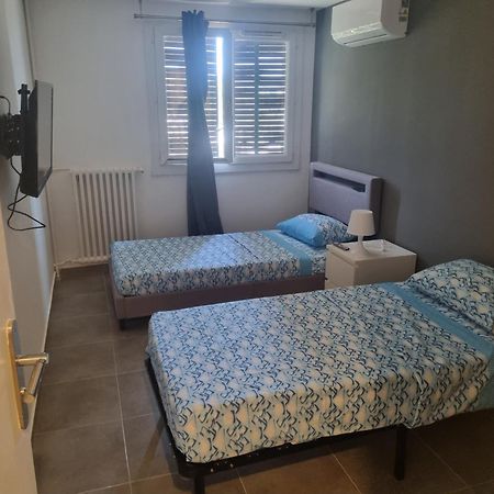 Chambre Privative Renove 2024, Climatisation, Tramway Sur Place , 12 Min Centre, 16 Min Plage, Apercu Lateral Mer, 2 Wc Avec 2 Salle De Bain, Private Room Renovated 2024, Air-Conditioned , Tram On Spot, 2 Toilets And 2 Bathrooms Ница Екстериор снимка