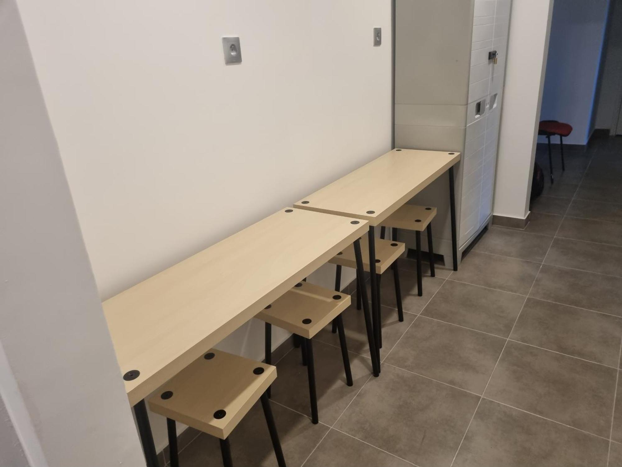 Chambre Privative Renove 2024, Climatisation, Tramway Sur Place , 12 Min Centre, 16 Min Plage, Apercu Lateral Mer, 2 Wc Avec 2 Salle De Bain, Private Room Renovated 2024, Air-Conditioned , Tram On Spot, 2 Toilets And 2 Bathrooms Ница Екстериор снимка