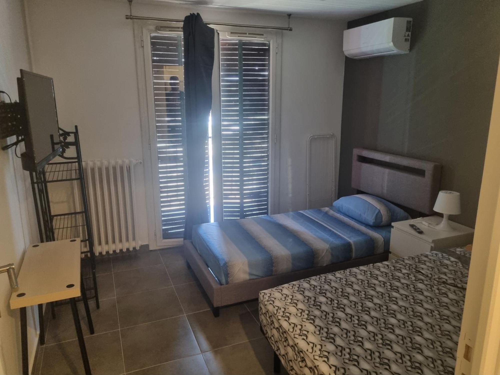 Chambre Privative Renove 2024, Climatisation, Tramway Sur Place , 12 Min Centre, 16 Min Plage, Apercu Lateral Mer, 2 Wc Avec 2 Salle De Bain, Private Room Renovated 2024, Air-Conditioned , Tram On Spot, 2 Toilets And 2 Bathrooms Ница Екстериор снимка